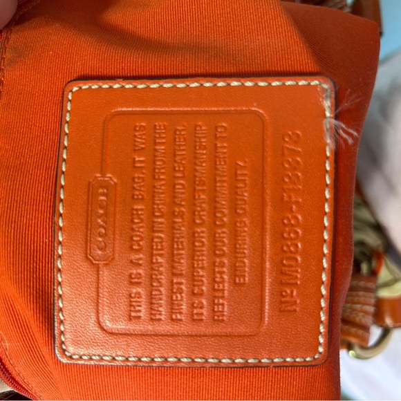 Coach Straw Tote - Picture 10 of 15